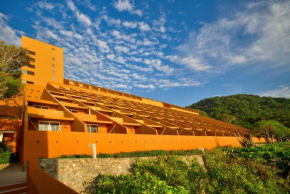 Отель Las Brisas Ixtapa  Икстапа-Сиуатанехо